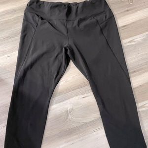 X large jockey workout/yoga pants 80% polyester 20% spandex tummy control